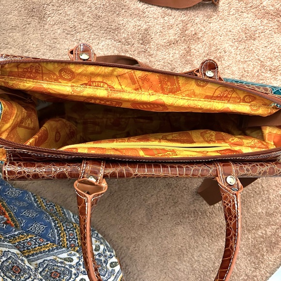 Samantha Brown Luggage - only used once, perfect condition - Picture 14 of 16